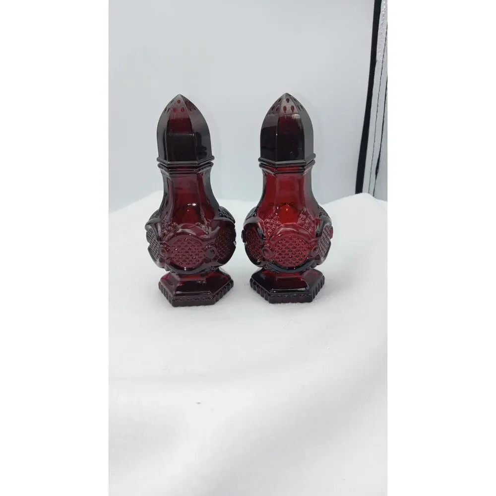 AVON Cape Cod Red Glass Salt &‎ Pepper/Talcom Powder Shakers May 1978 *READ*